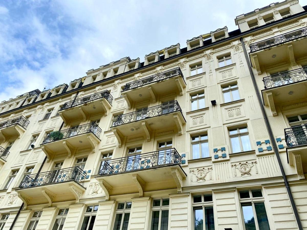 Apartma Marie 1880 كارلوفي فاري المظهر الخارجي الصورة